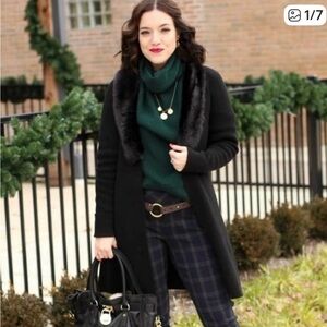 Cabi Style 3679 Dynasty Sweater. Size L Black faux Fur-Trimmed Women's Sweater